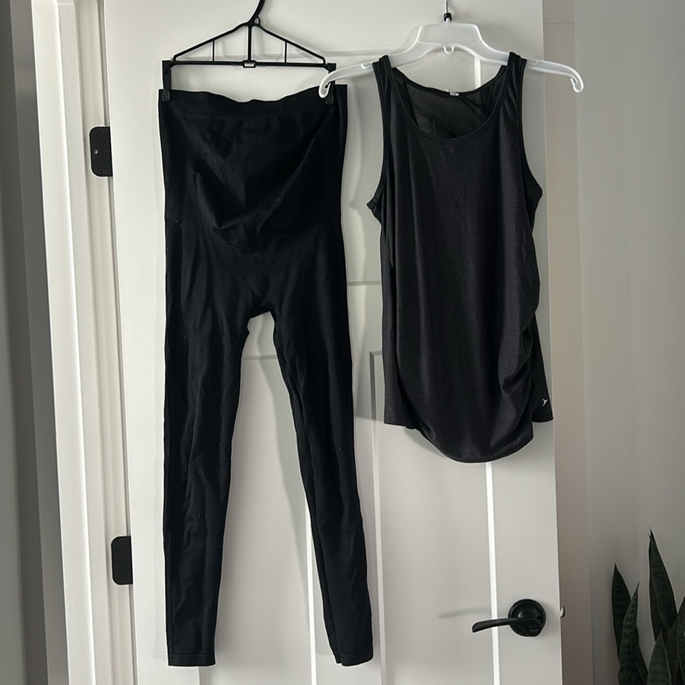 Black BLANQI Maternity Belly Support Leggings -M